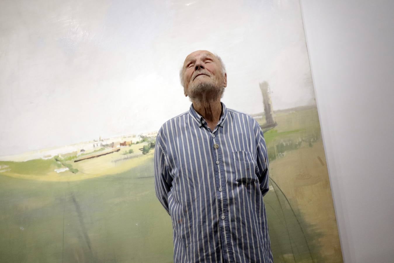 Momento en el que Antonio López inaugura la exposición 'Arquitecturas en proceso'