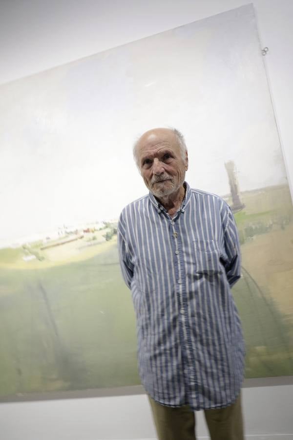 Momento en el que Antonio López inaugura la exposición 'Arquitecturas en proceso'