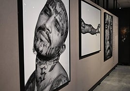 La exposición 'Tattoo. Arte bajo la piel' aterriza en CaixaForum Sevilla, en imágenes