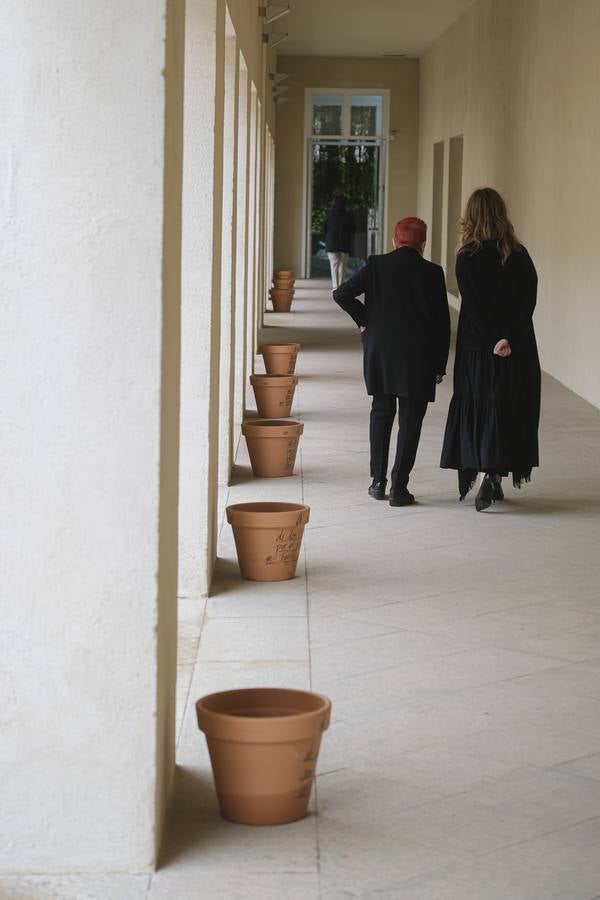 La exposición 'Silencios de tiempos', de la artista canaria Concha Jerez, en el CAAC de Sevilla