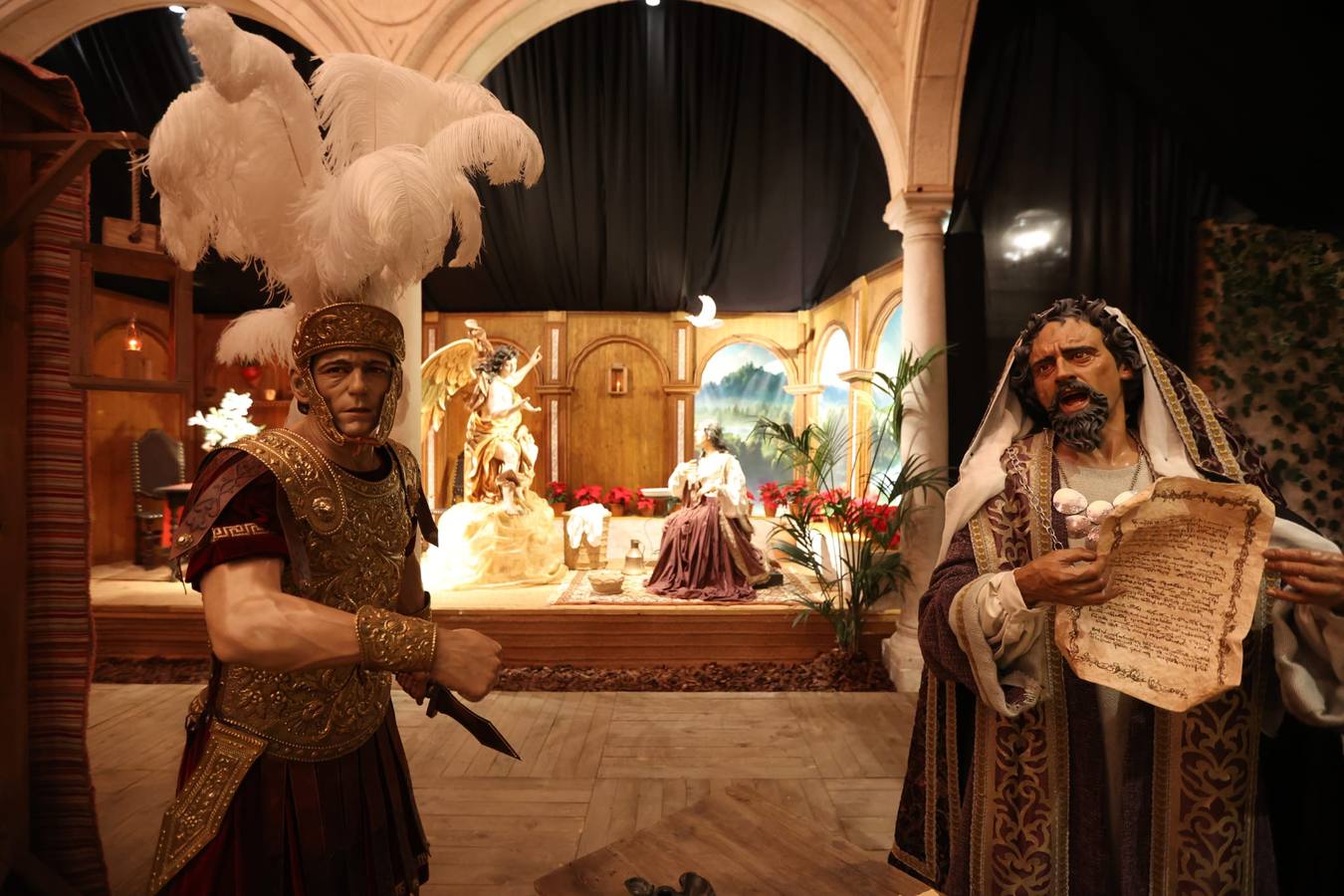 Las imágenes provienen de hermandades de toda Andalucía y de colecciones particulares