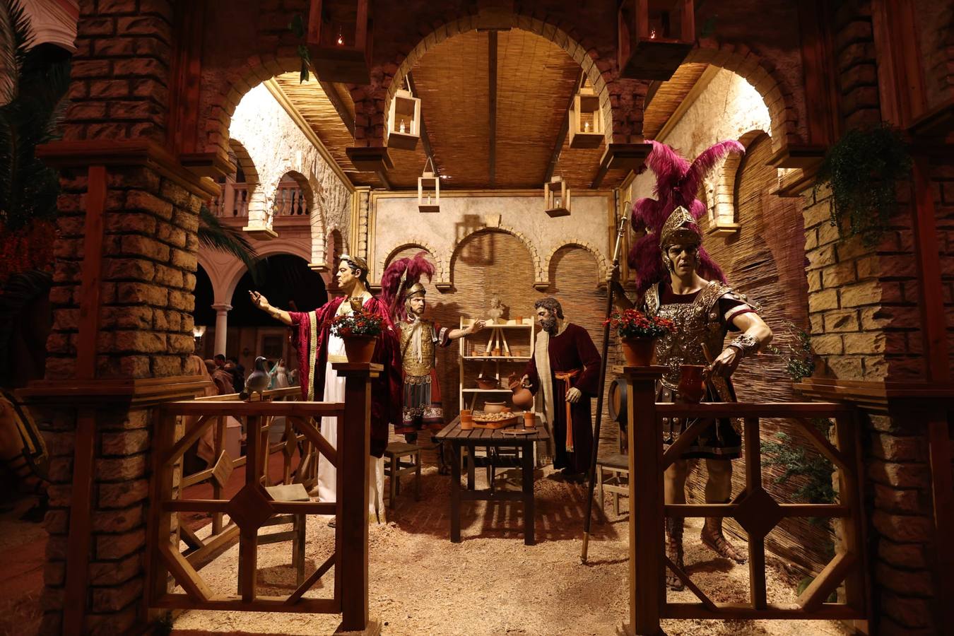 Las imágenes provienen de hermandades de toda Andalucía y de colecciones particulares