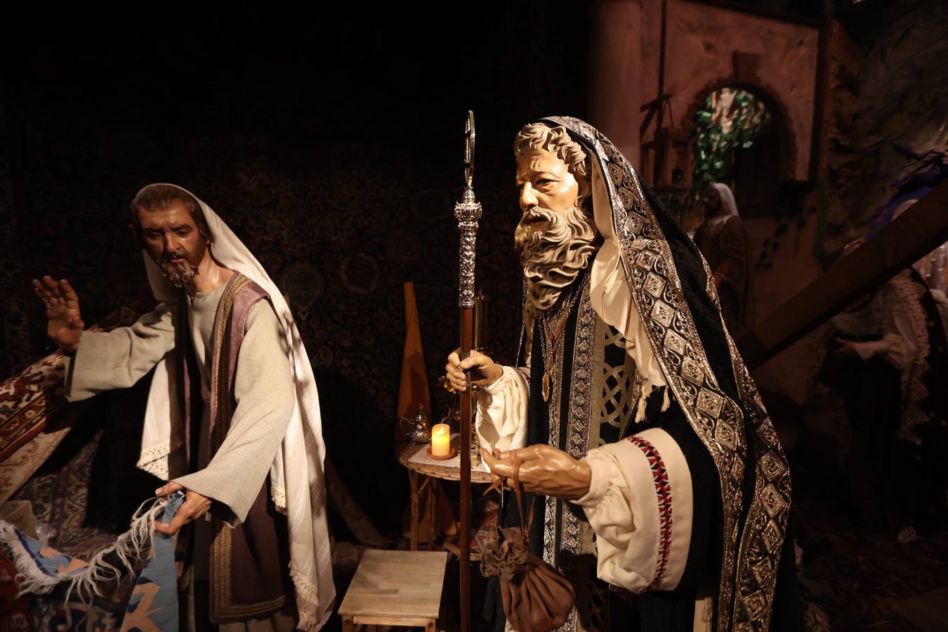 Las imágenes provienen de hermandades de toda Andalucía y de colecciones particulares