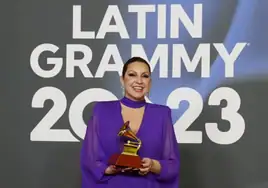 Niña Pastori : «El flamenco es una música difícil de interpretar, transmitir por soleá o por seguirilla es muy complicado»