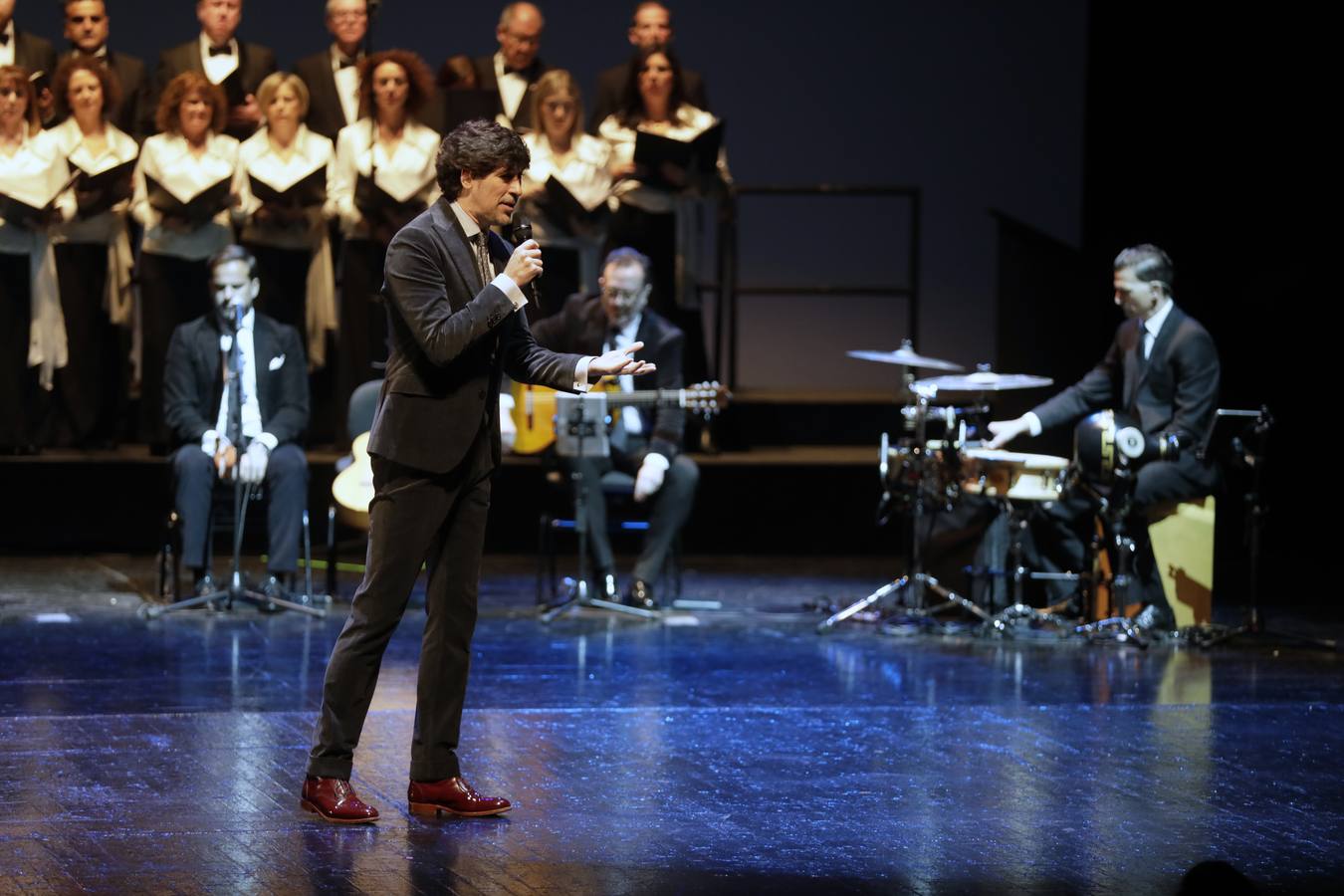 Imágenes del concierto de Manuel Lombo en el Maestranza de Sevilla