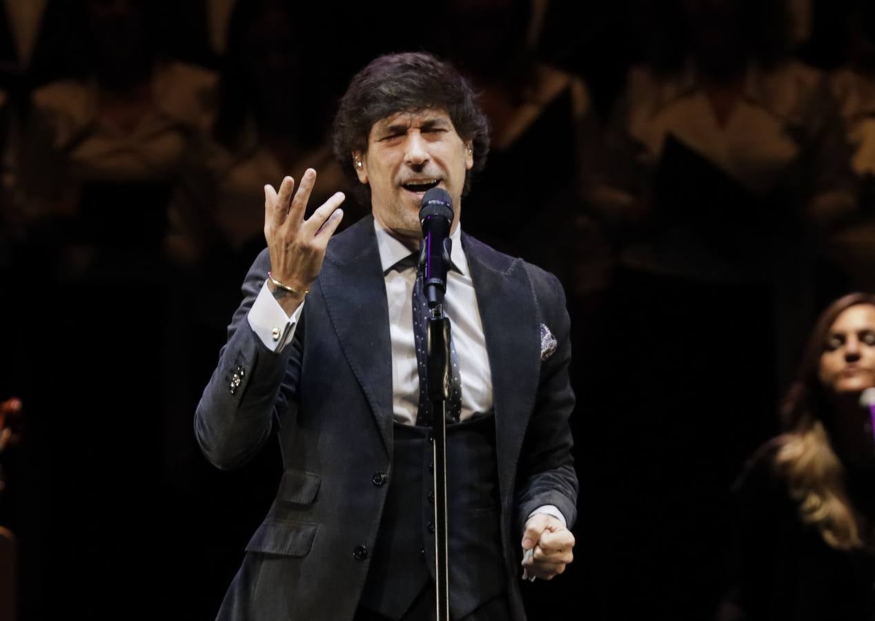 Imágenes del concierto de Manuel Lombo en el Maestranza de Sevilla