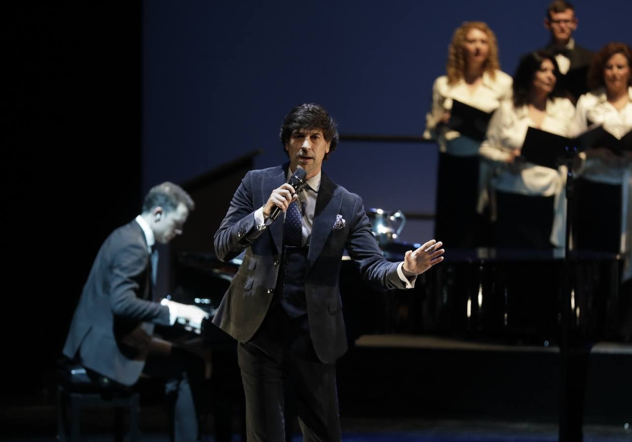Imágenes del concierto de Manuel Lombo en el Maestranza de Sevilla