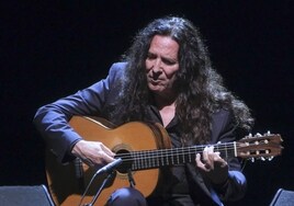La guitarra de Tomatito llena de palmas el Maestranza de Sevilla