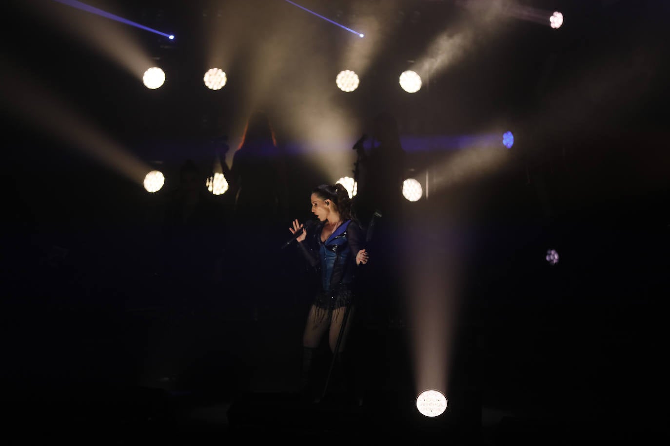 El concierto de Malú en el auditorio del Cartuja Center CITE de Sevilla