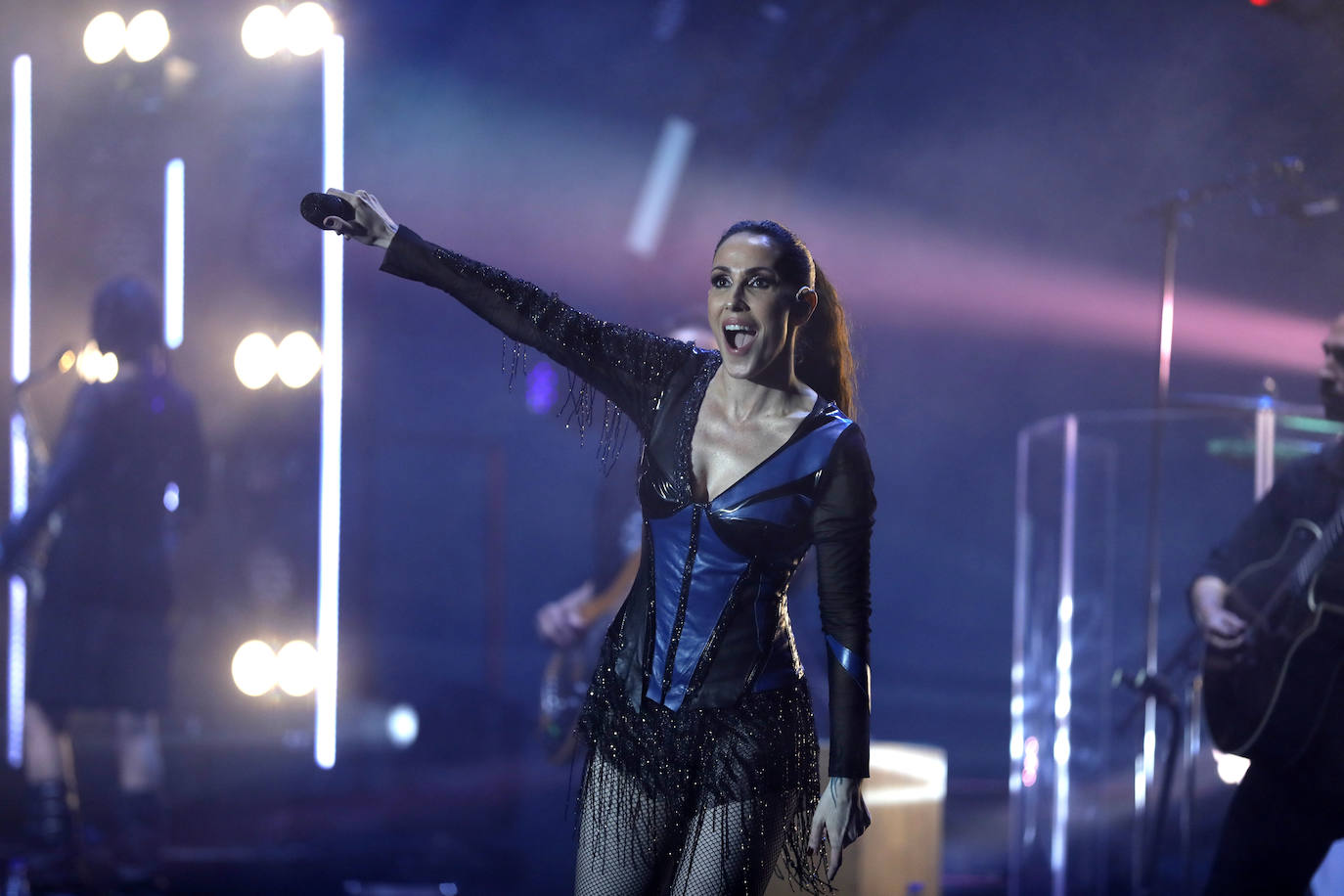 El concierto de Malú en el auditorio del Cartuja Center CITE de Sevilla