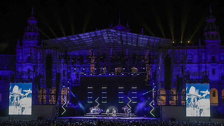 Conciertos de Icónica Sevilla Fest en la Plaza de España