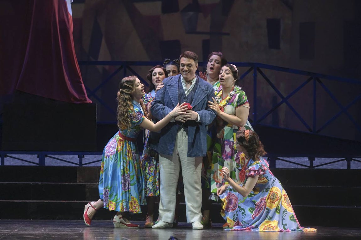 Momento del ensayo previo al estreno en el Maestranza de la zarzuela 'Los gavilanes'