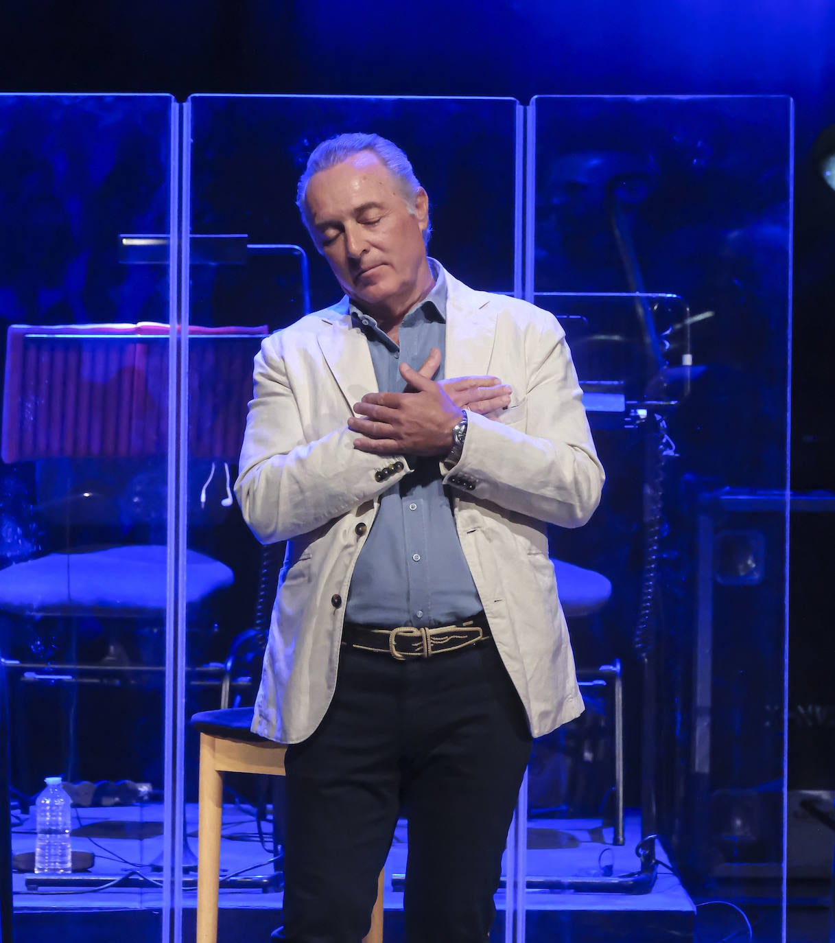 José Manuel Soto durante su concierto en el teatro de la Maestranza de Sevilla 