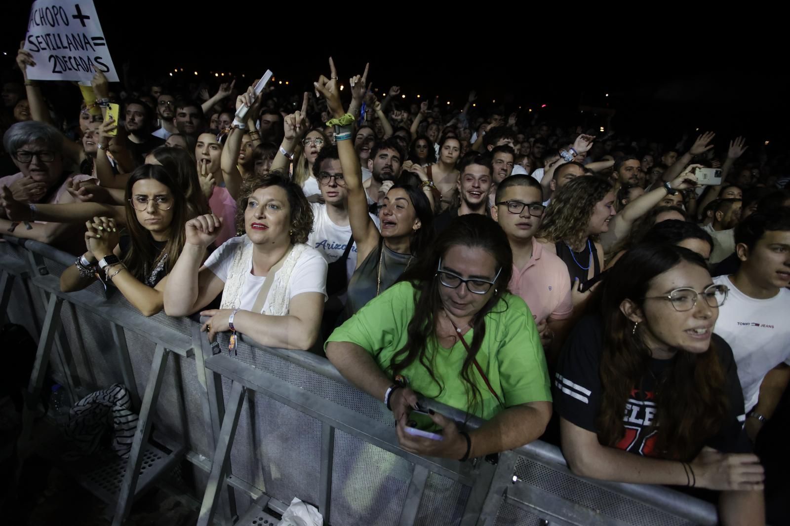 Icónica Fest acoge el concierto de Melendi en la Plaza de España de Sevilla 