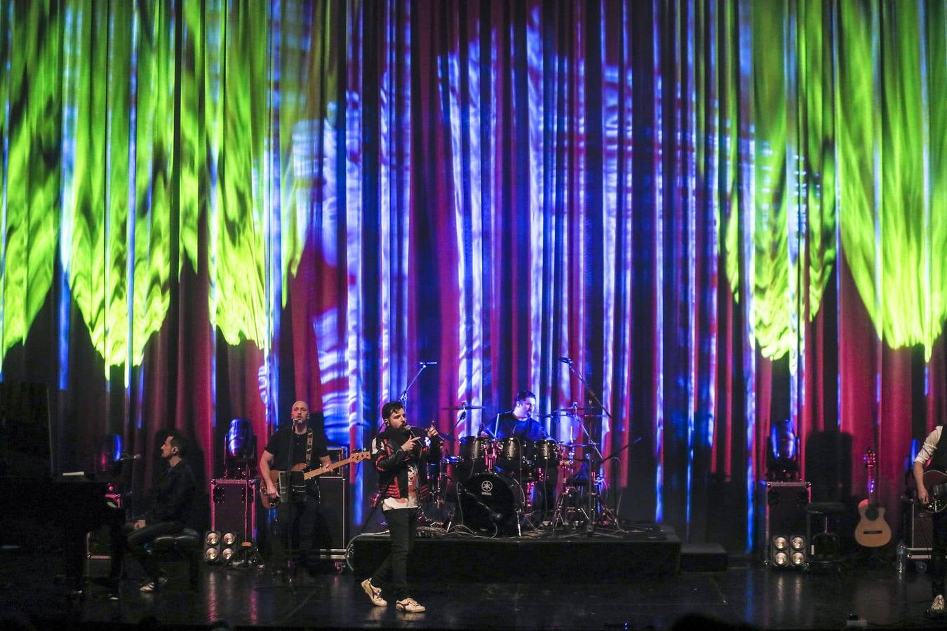 El espectacular tributo a Queen de la banda The Vipers en el teatro de la Maestranza de Sevilla 