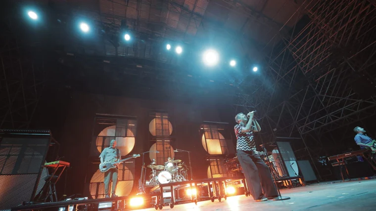 Vetusta Morla, 'Figurantes' En Una Noche Con Sevilla Y La Plaza De ...