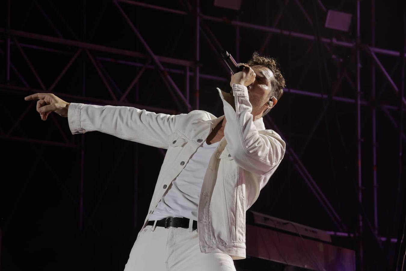 Actuación de Bisbal en el Icónica Santalucía Sevilla Fest 2024