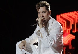 David Bisbal hace vibrar a la Plaza de España en Icónica Santalucía Sevilla Fest 2024