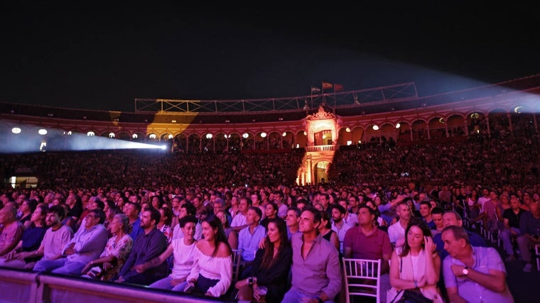 Público del concierto de las noches de la Maestranza