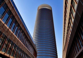 Los seguidores de Torre Sevilla podrán subir gratis a su mirador con esta sencilla condición