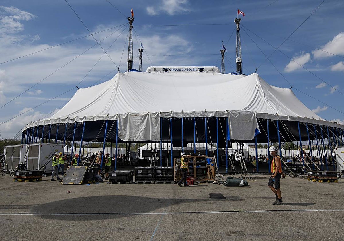 Montaje de la Gran Carpa del Circo del Sol