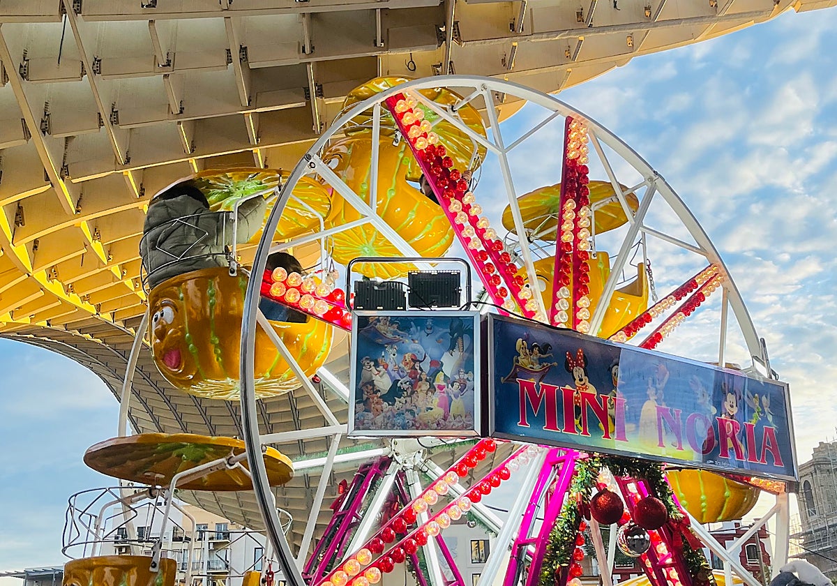 Mini noria de Setalandia en las Setas de Sevilla