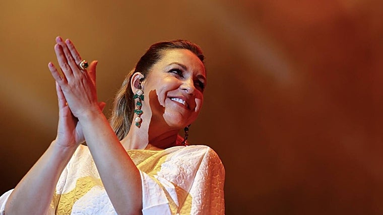 Niña Pastori en concierto en Sevilla