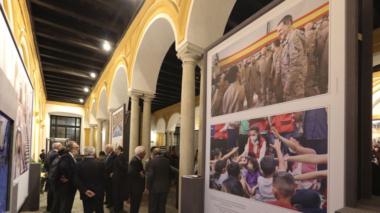 Exposicion 'Felipe VI: Una década de la historia de la Corona de España'. En el Real Alcázar