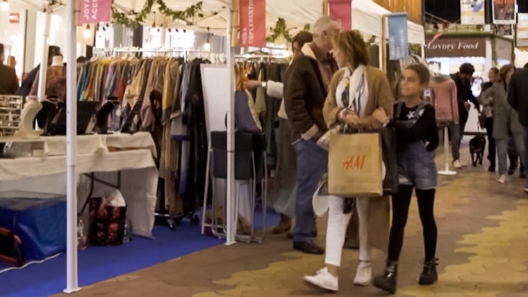 Mercado Pop-Up navideño de Torre Sevilla