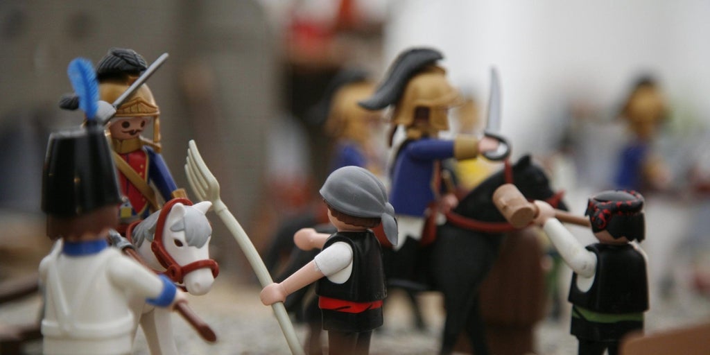 Vuelve al Parque del Alamillo el mercadillo de los Clicks: horarios y actividades de Playmobil