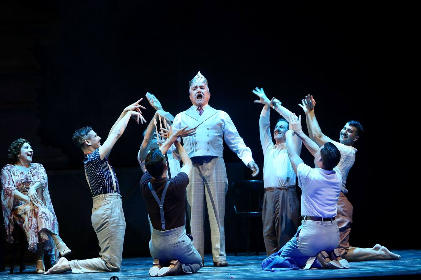 Momento del ensayo previo al estreno en el Maestranza de la zarzuela 'La verbena de la Paloma'