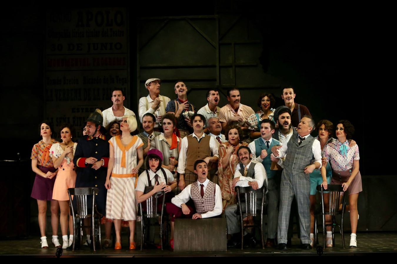 Momento del ensayo previo al estreno en el Maestranza de la zarzuela 'La verbena de la Paloma'