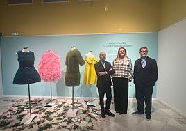 Antonio García celebra 25 años en la moda con una exposición en Casa Fabiola