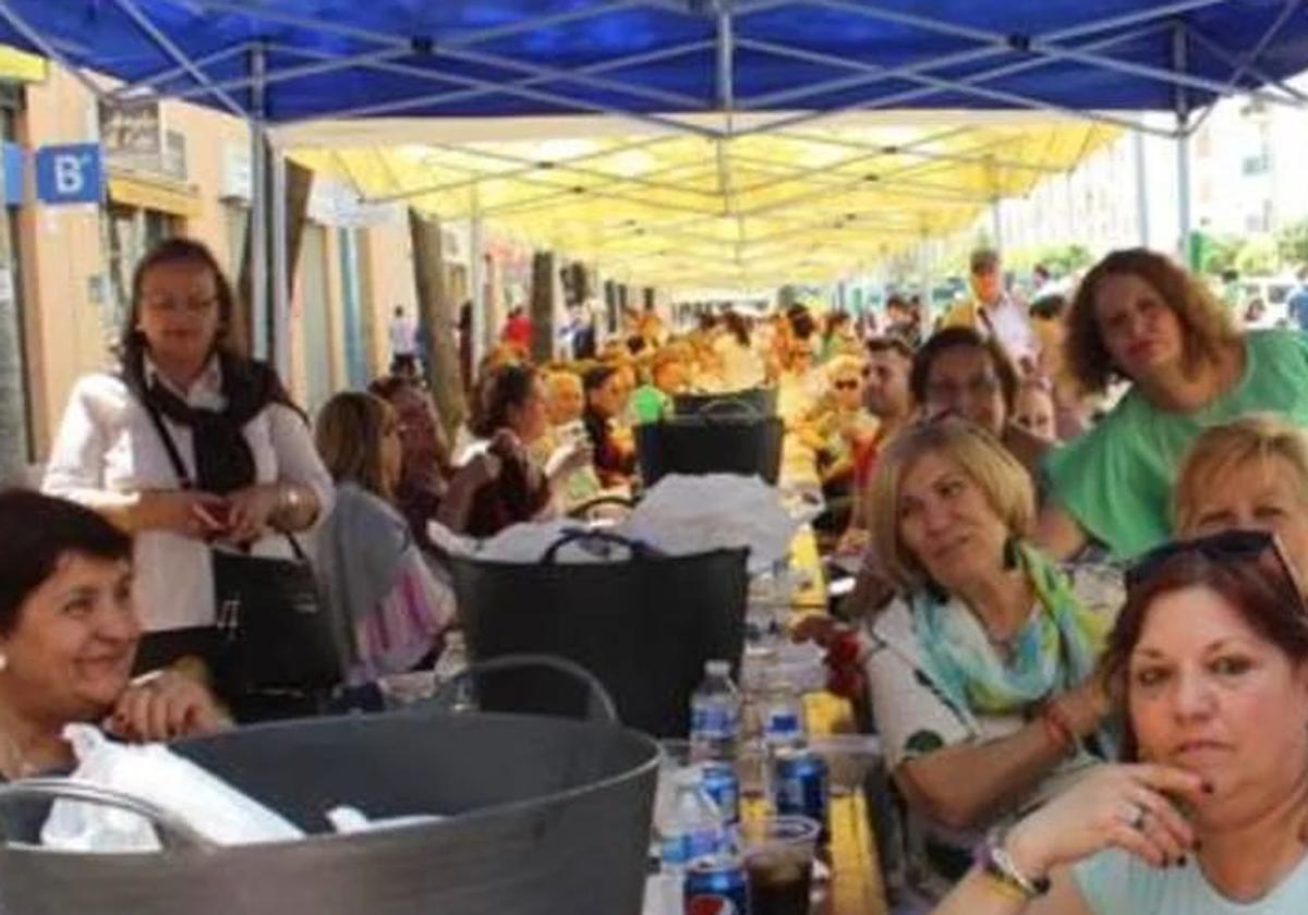 Imagen de archivo de Sevilla Este durante la fiesta de la primavera