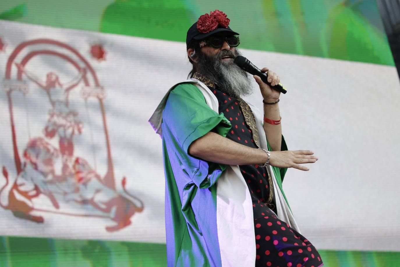 Actuación del grupo andaluz Califato 3/4