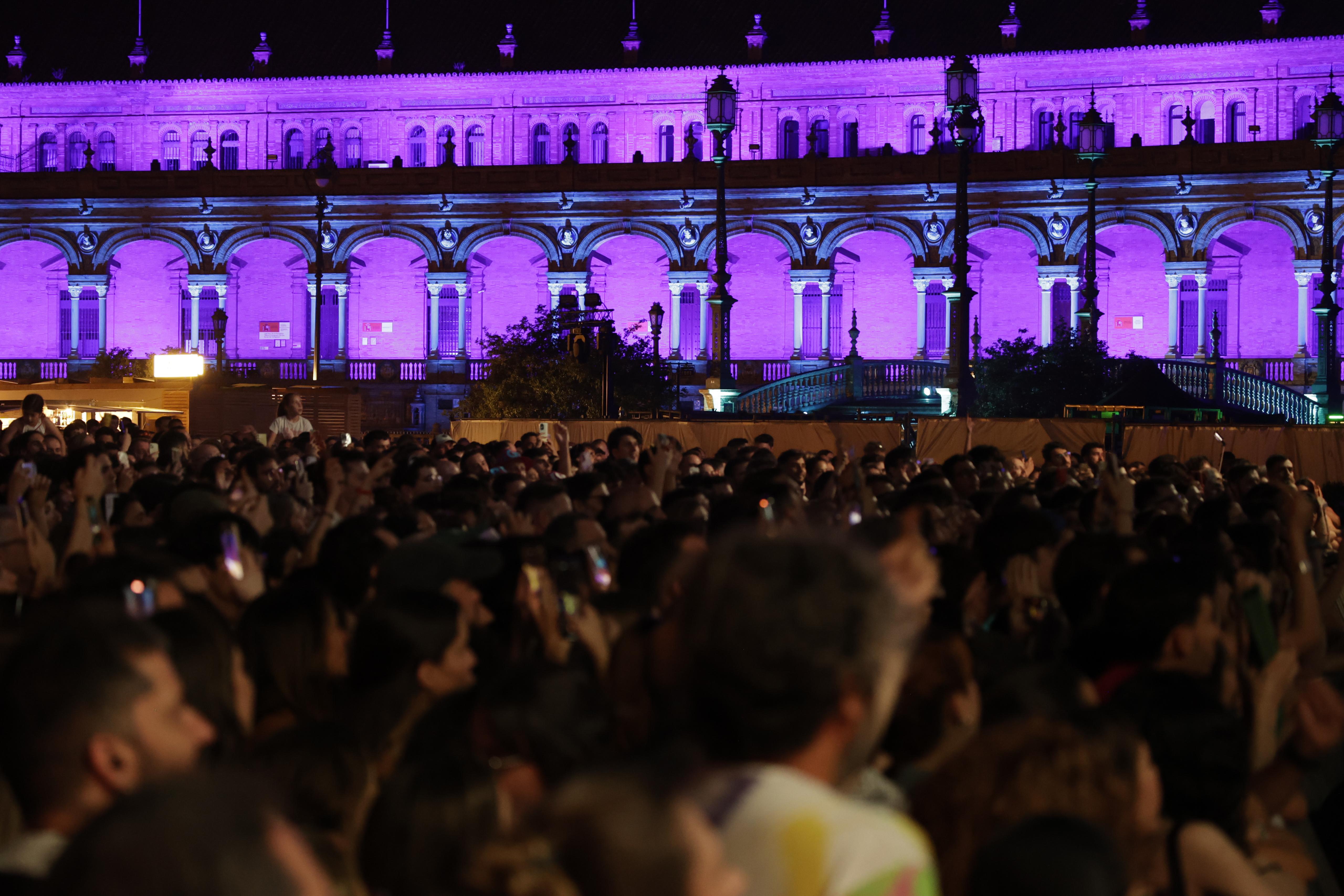 Rigoberta Bandini en la Plaza de España