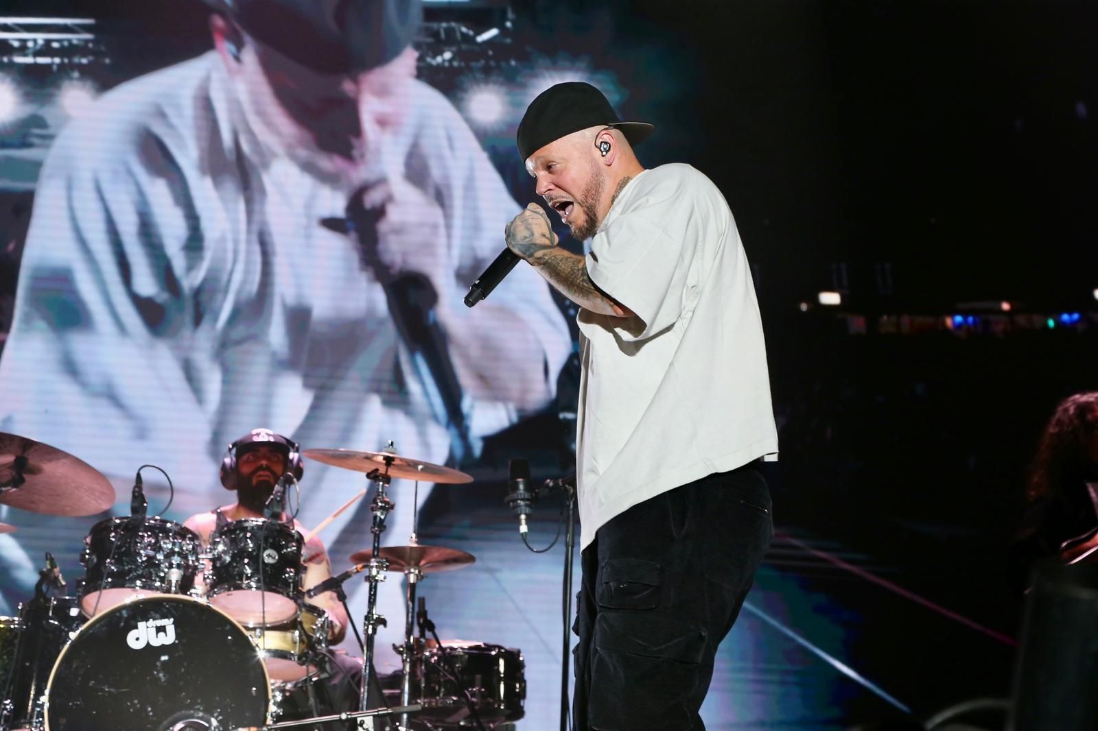 Actuación de Residente, en la noche del jueves en la Plaza de España