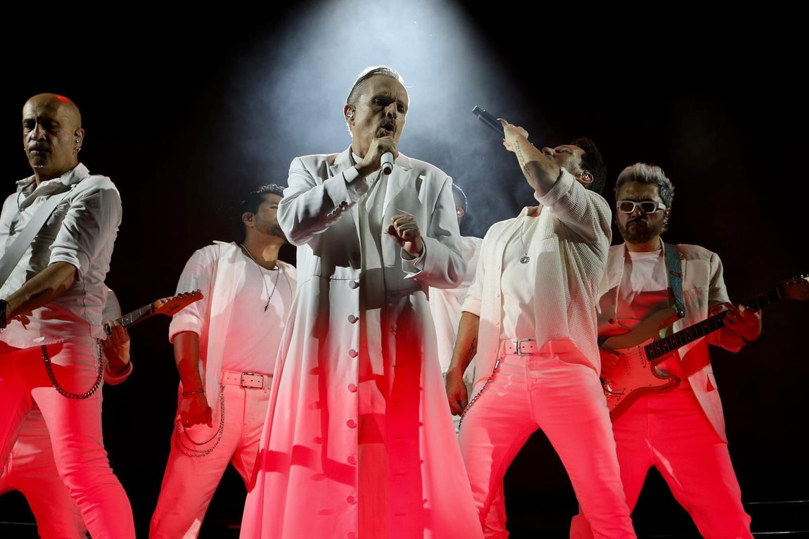Concierto de Miguel Bosé en la Plaza de España