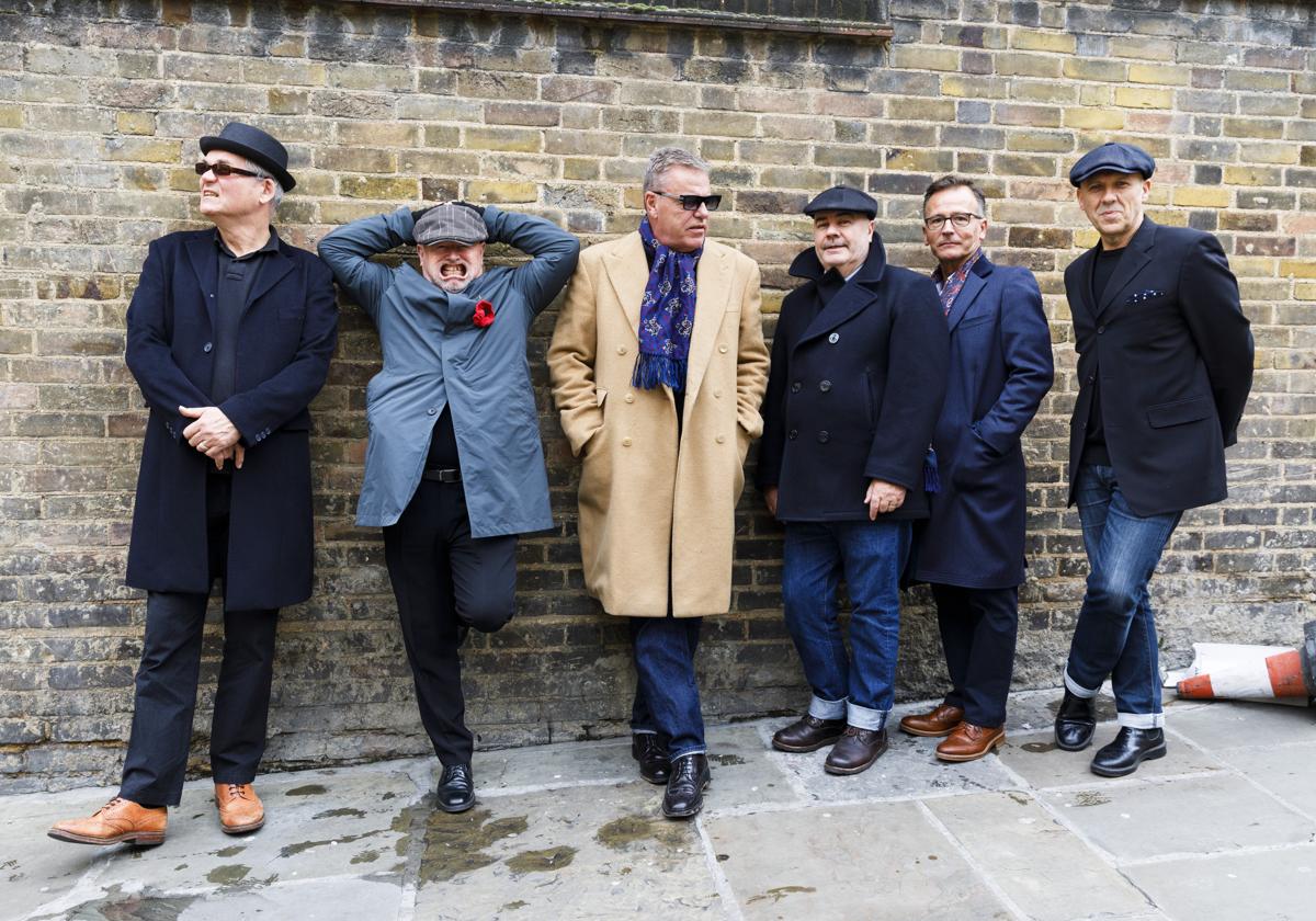 Integrantes de la banda británica Madness