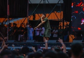 Morad cantando en el Puro Latino