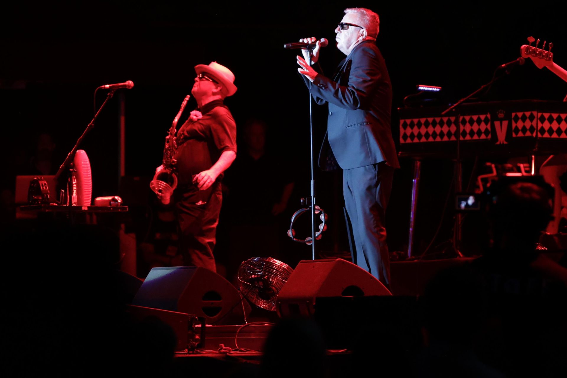 Madness interpretaron sus éxitos más famosos en Sevilla 