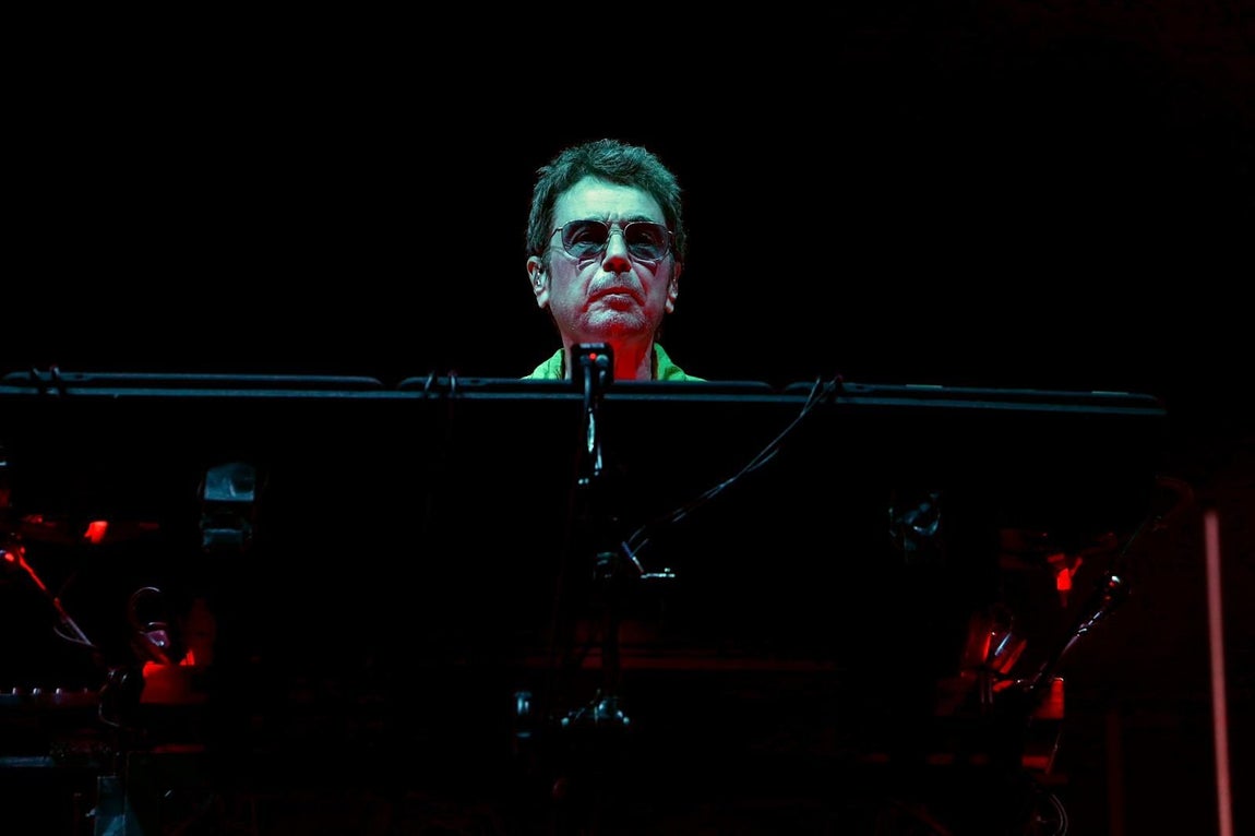 Jarre demostró en Sevilla que es uno de los artistas más influyentes y vanguardistas 