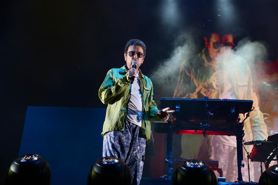 Jarre demostró en Sevilla que es uno de los artistas más influyentes y vanguardistas 
