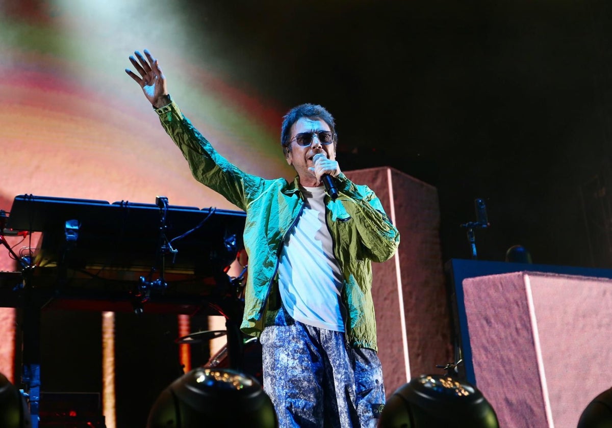 Jarre demostró en Sevilla que es uno de los artistas más influyentes y vanguardistas