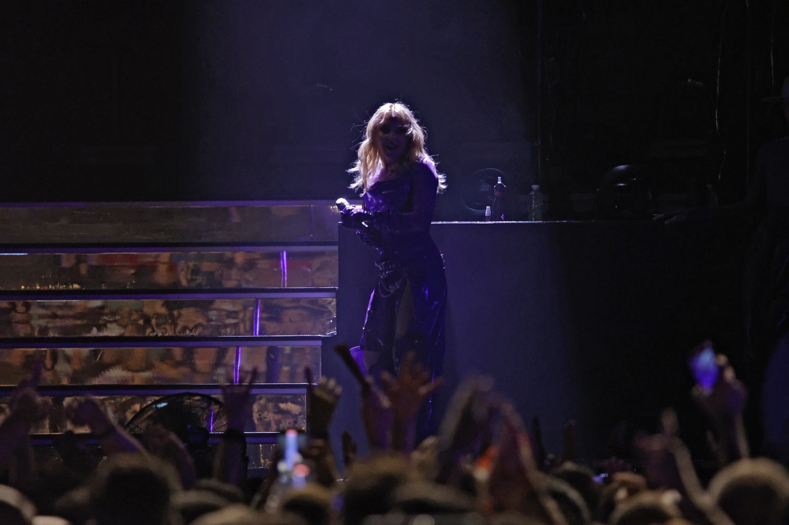 La actriz australiana Kylie Minogue hizo bailar a toda la Plaza de España 