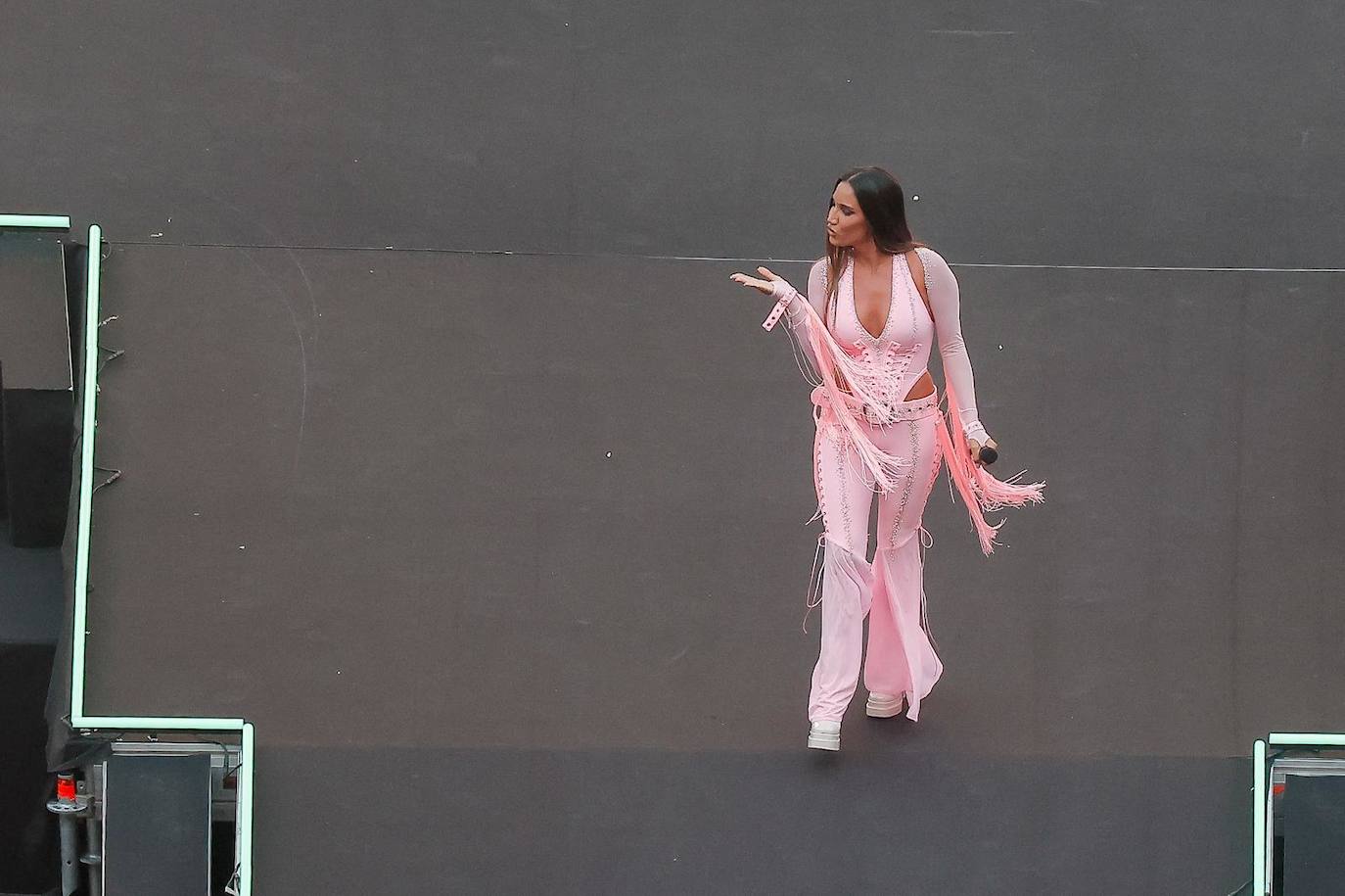 Índia Martínez en 'La Velada del Año 5' en el Estadio de la Cartuja