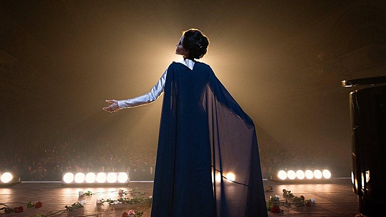 El mito de 'Maria Callas', con Angelina Jolie, este jueves en el ciclo 'Asómate al patio' de la Diputación