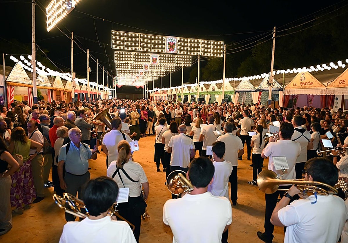 Ambiente en la Feria de Tomares, una de las fiestas que se celebran en septiembre en la provincia de Sevilla