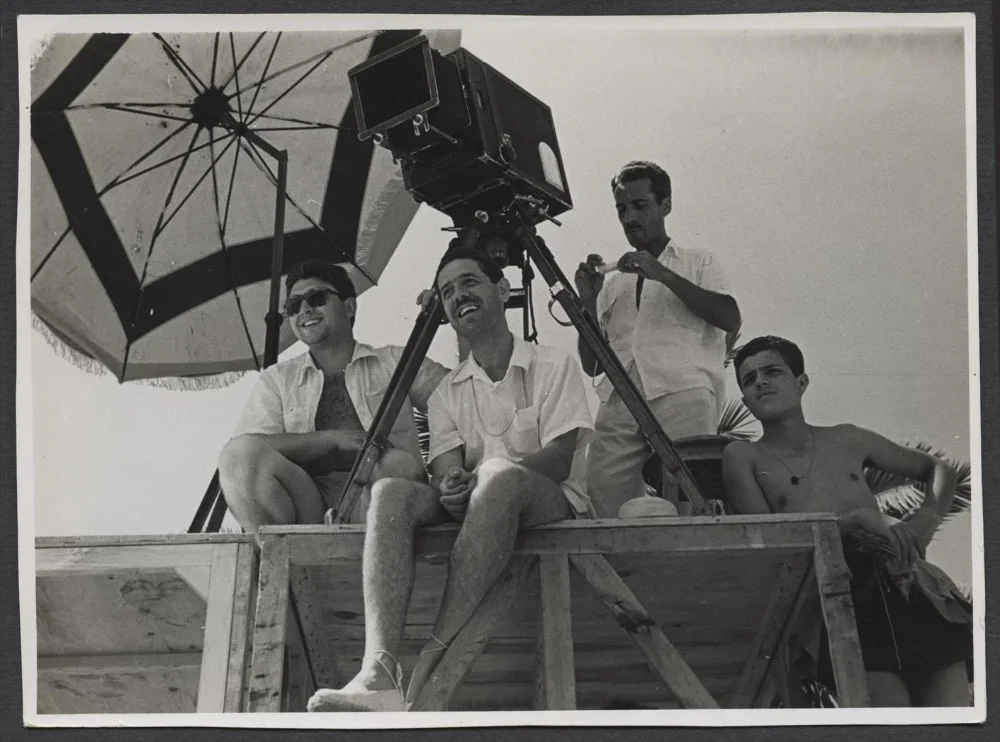 Luis Berlanga en uno de sus rodajes