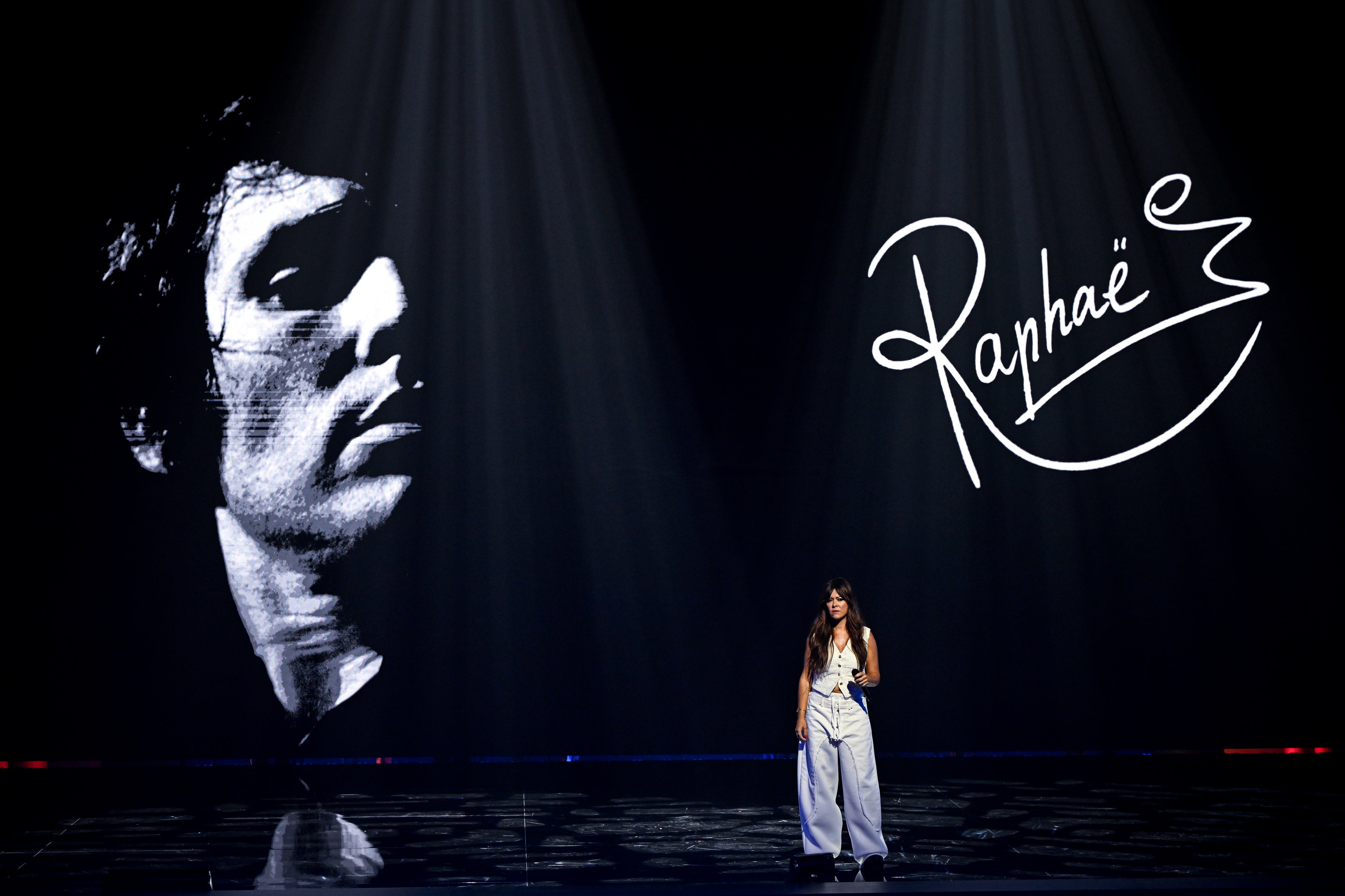 El homenaje a Raphael